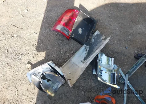 2006 Dodge Ram 1500 Slt/Trx4 Off Road/Sport from USA, damaged, VIN 1D7HU18NX6S635033